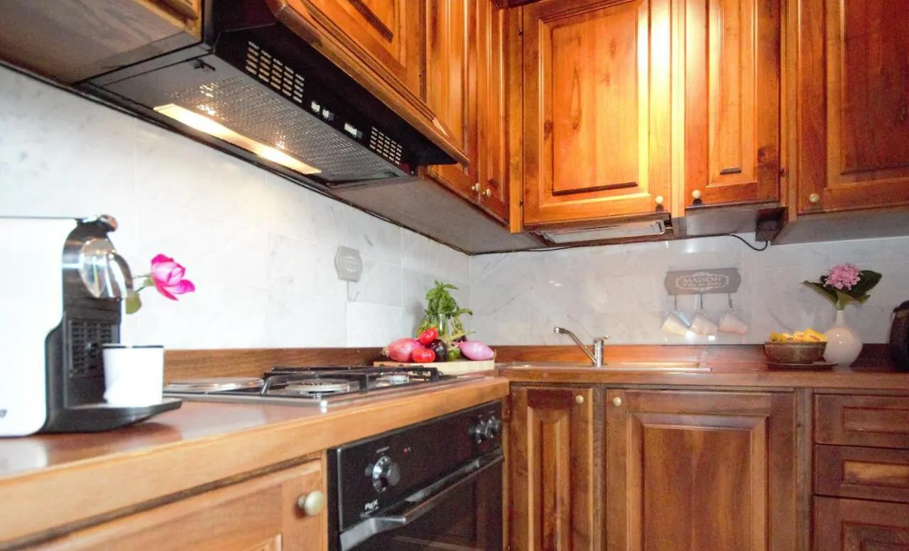 L'Antico Borgo Aparthotel Cremia 0*,