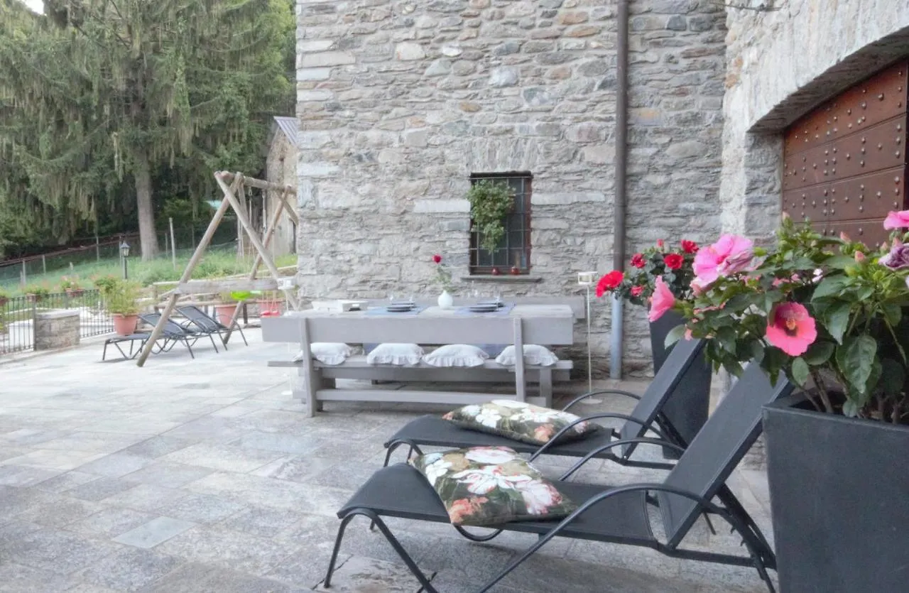 L'Antico Borgo Aparthotel Cremia
