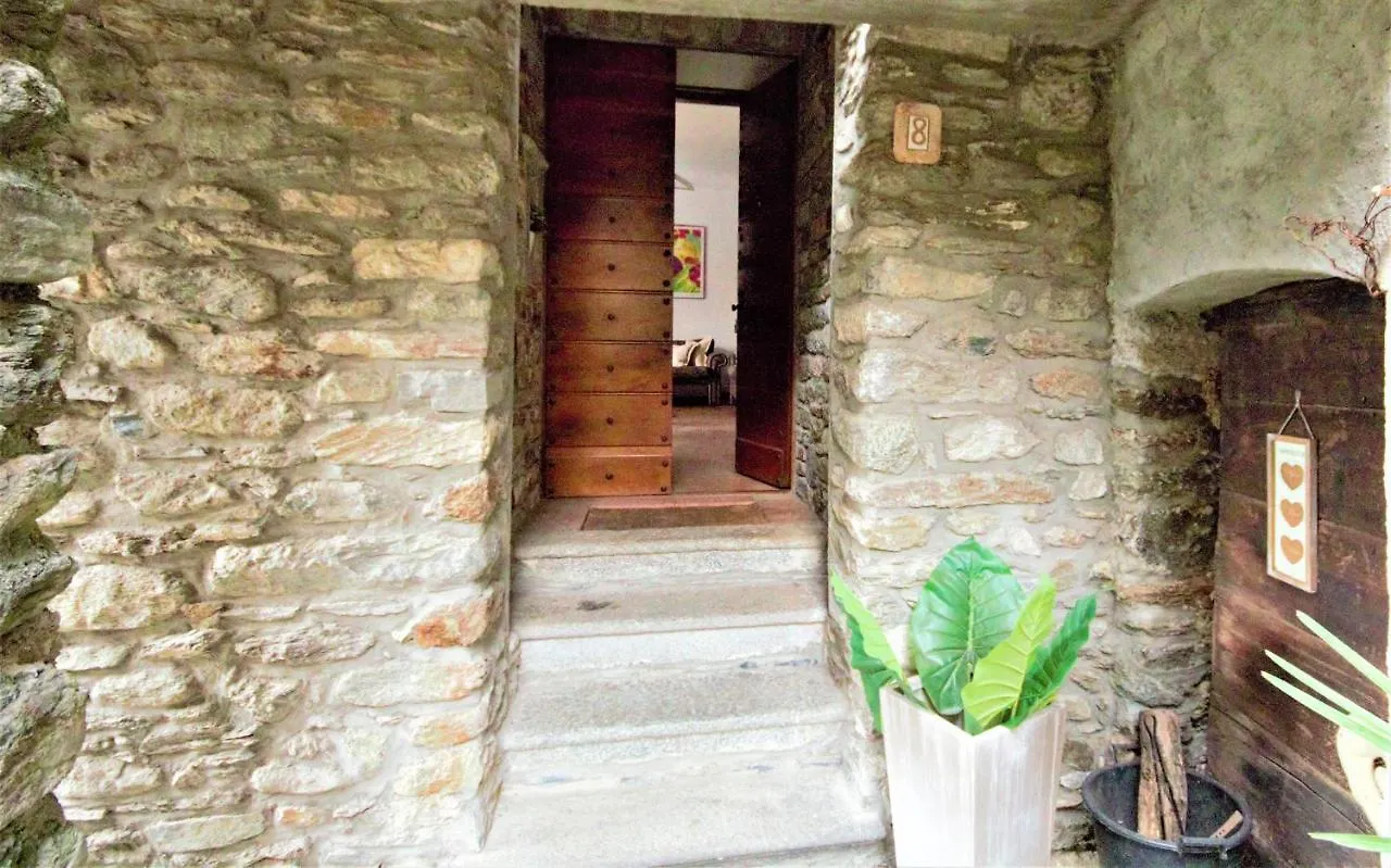 Апарт-отель Апарт отель L'Antico Borgo Кремия