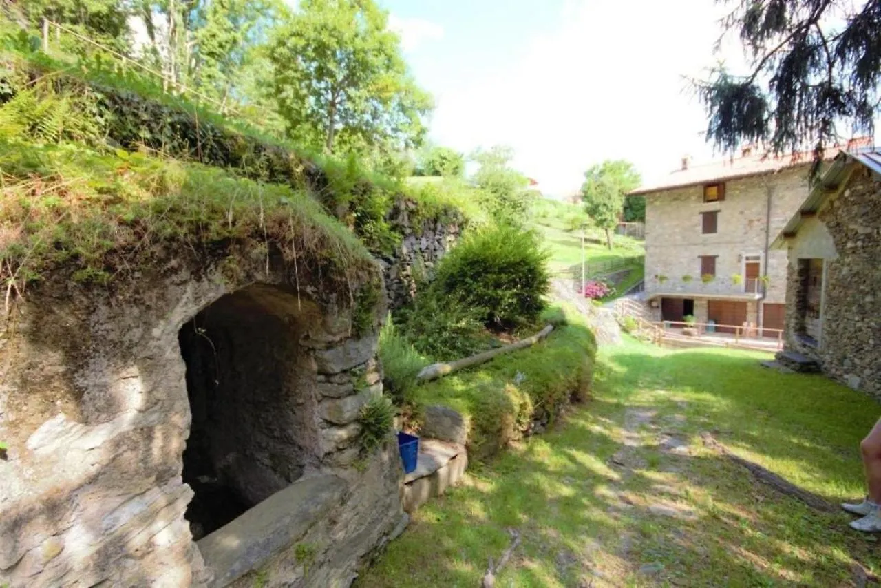 L'Antico Borgo Aparthotel Cremia Italy