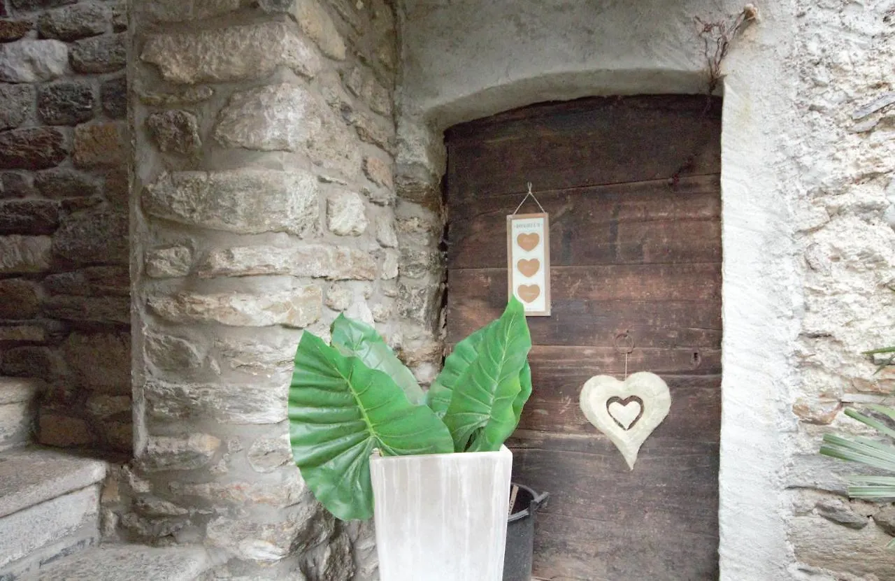 L'Antico Borgo Aparthotel Cremia