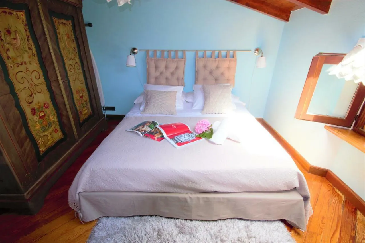 Aparthotel L'Antico Borgo Cremia 0*,  Italien